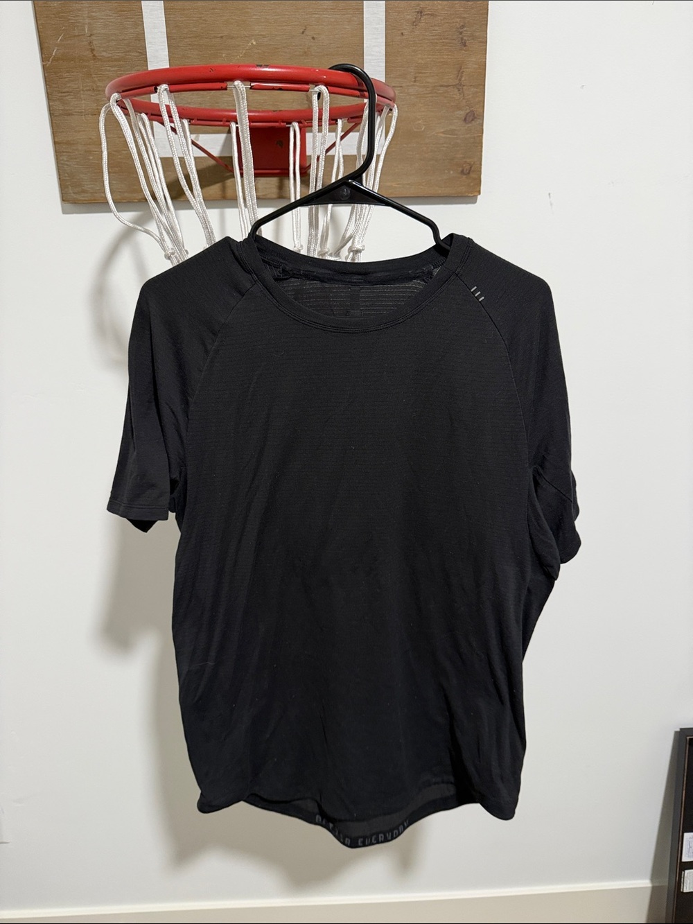 lululemon athletica Black Short-Sleeve Men’s Tee